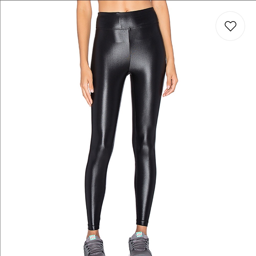 Koral high shine leggings / Medium